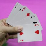 Luật tiến lên miền Nam tứ quý chặt đôi 2 chi tiết nhất